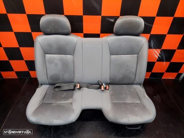 Conjunto De Bancos Isuzu D-Max I Camião De Plataforma/Chassis (Tfr, Tf - 1