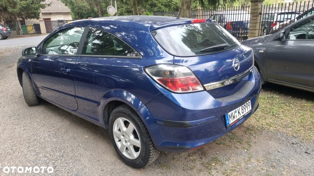 Opel Astra 1.4 GL - 10