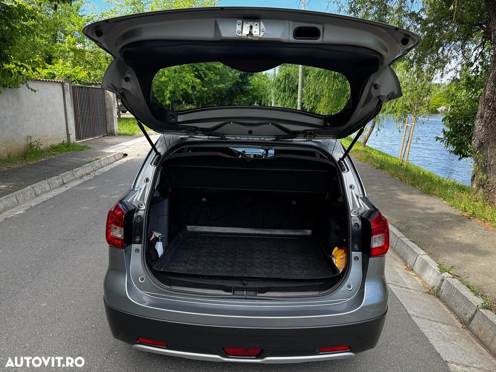 Suzuki S-Cross - 13