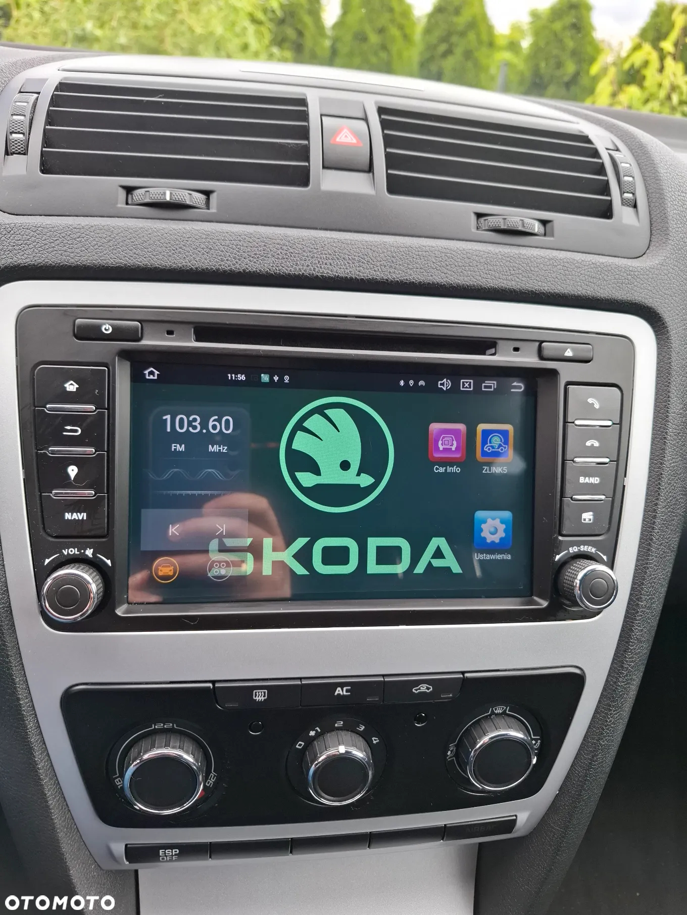 Skoda Octavia 1.6 Combi Ambiente - 13
