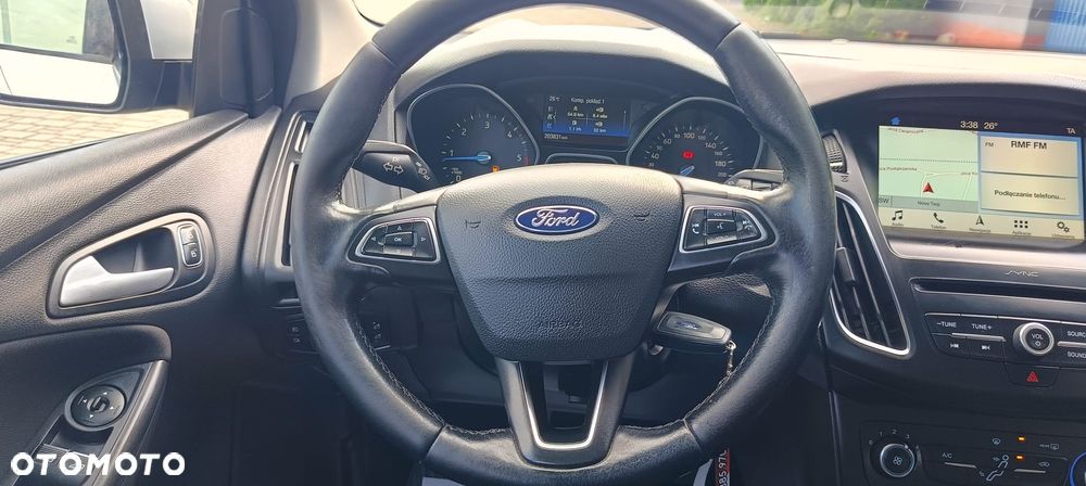 Ford Focus 1.5 EcoBlue STart-Stopp-System TITANIUM X - 13