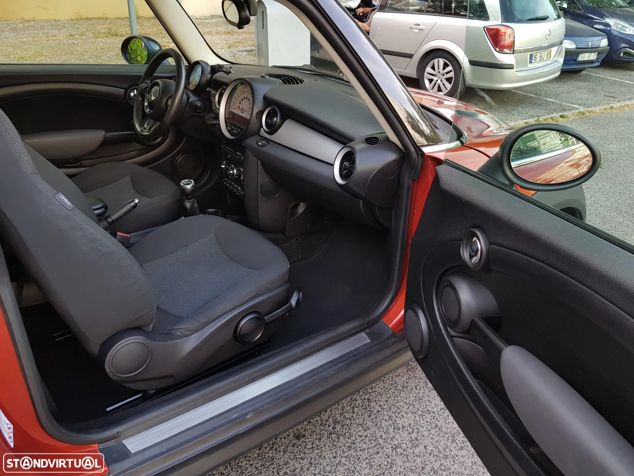 MINI 3 Portas One D - 30