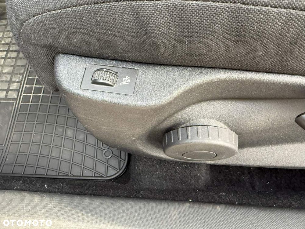 Citroën C4 1.6 VTi Exclusive - 30