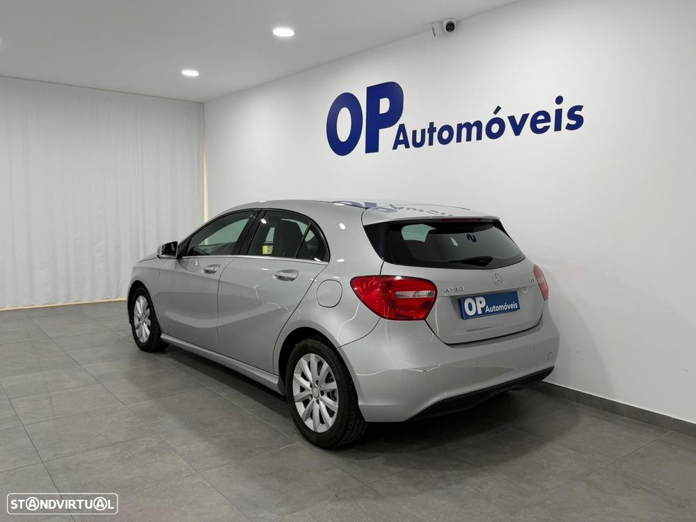 Mercedes-Benz A 180 d Style - 4