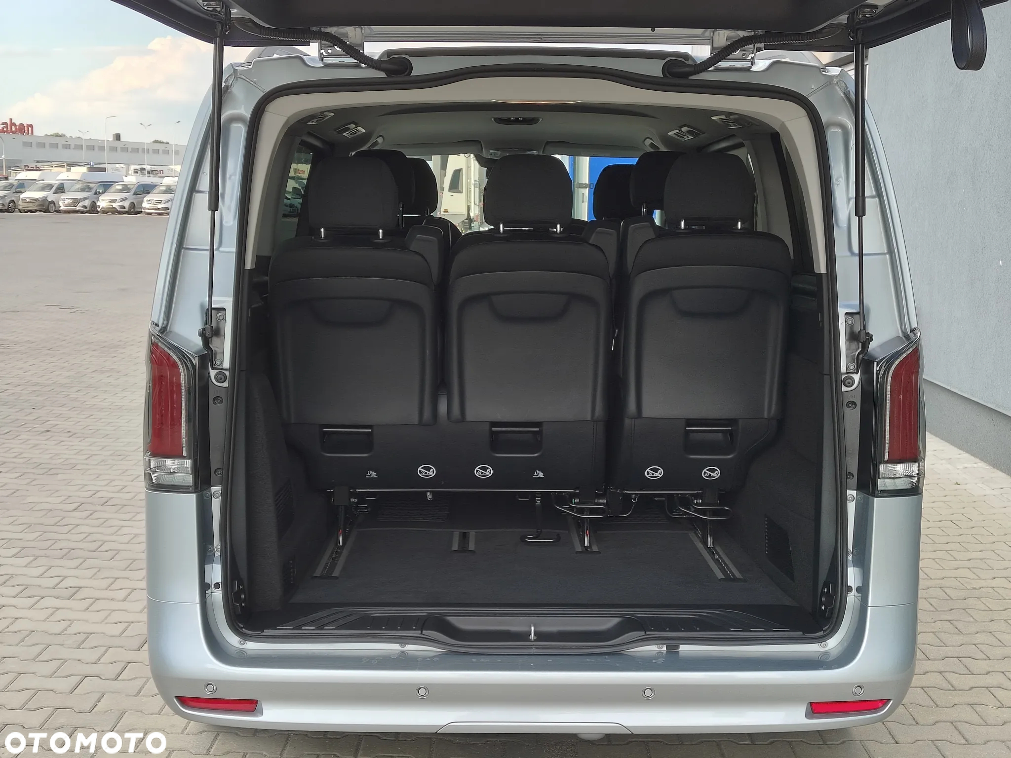 Mercedes-Benz Vito Tourer 119 CDI L2 Select 9G-Tronic 447.703 - 10