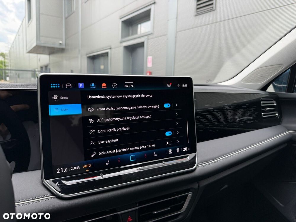 Volkswagen Tiguan - 18