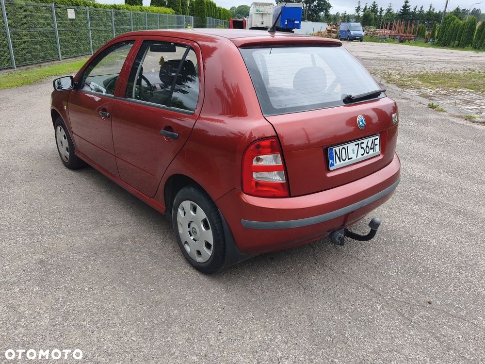Skoda Fabia - 4