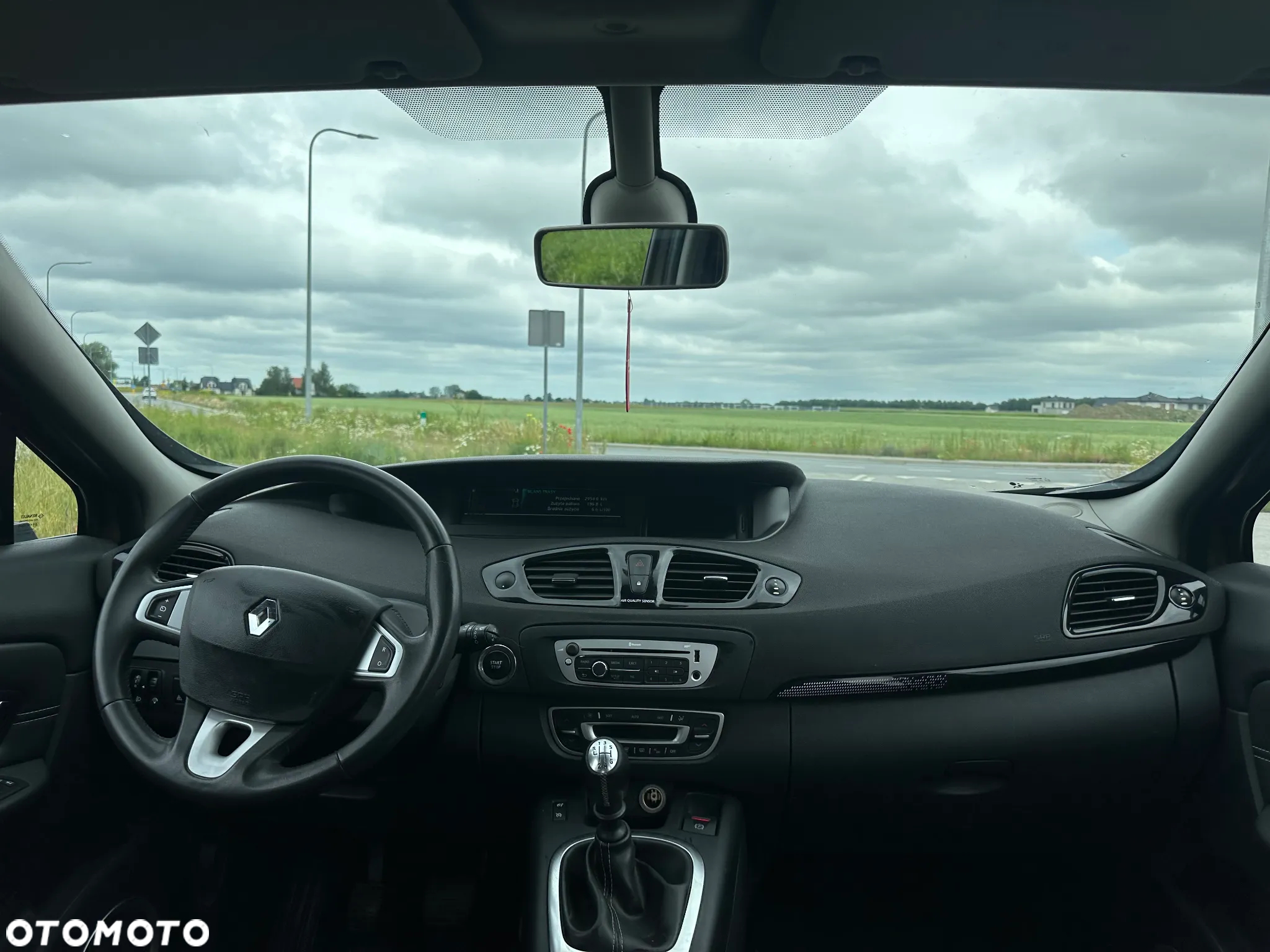 Renault Scenic 1.5 dCi Tech Run - 11