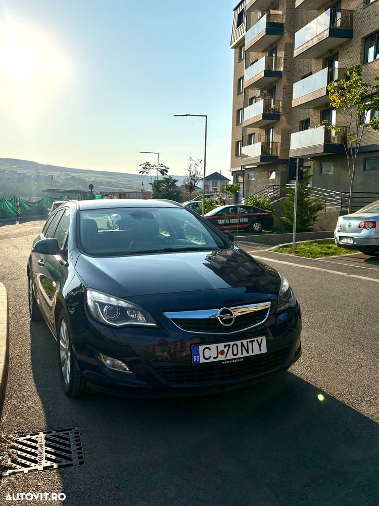 Opel Astra 1.7 CDTI DPF Sports Tourer - 4