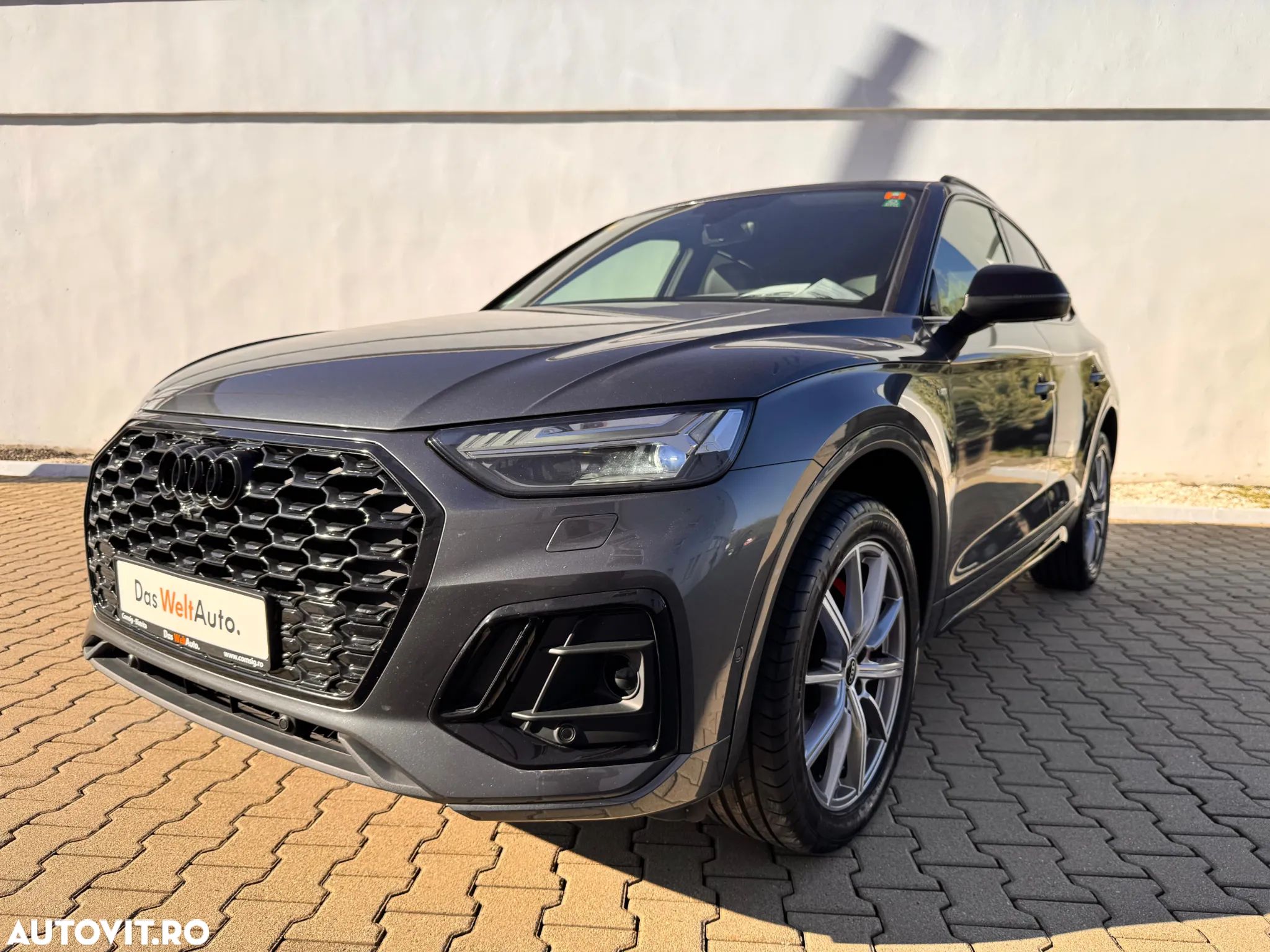 Audi Q5 40 TDI Sportback quattro S tronic advanced - 1