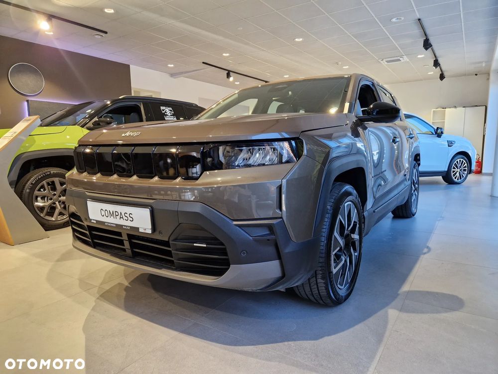 Jeep Compass 73.7kWh Standard Range Altitude FWD - 3