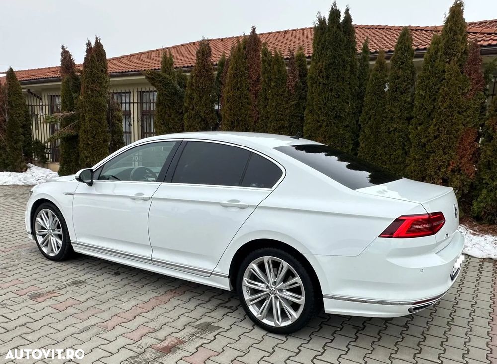 Volkswagen Passat - 28