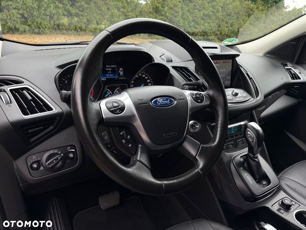 Ford Kuga 2.0 TDCi 4x4 Titanium - 6