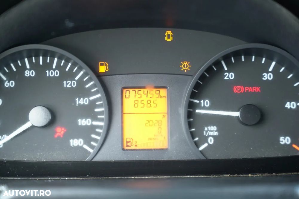 Mercedes-Benz SPRINTER / BASCULATOR / CU OPȚIUNI / 6 LOCURI / DOUĂ / MANUAL / IMPORTAT - 39