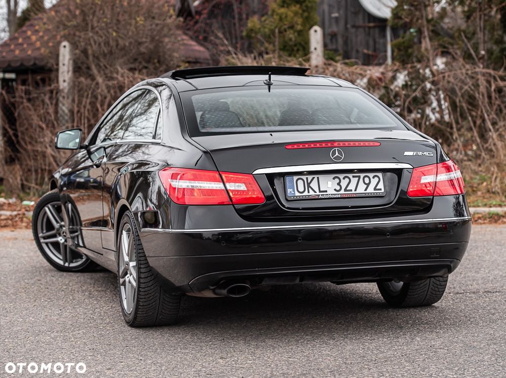 Mercedes-Benz Klasa E 250 CGI BlueEFFICIENCY Automatik Avantgarde - 13