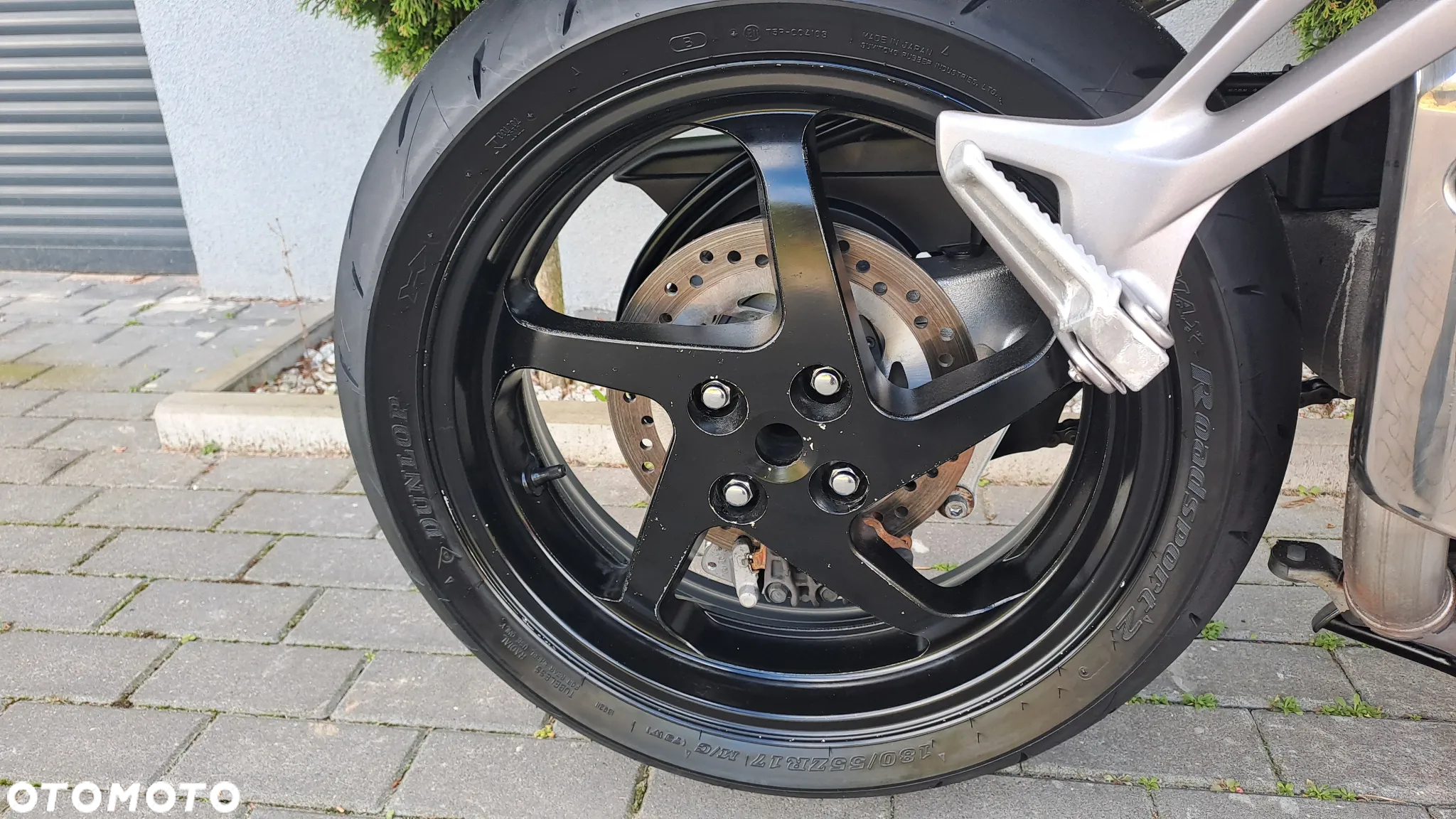 Honda VFR - 23