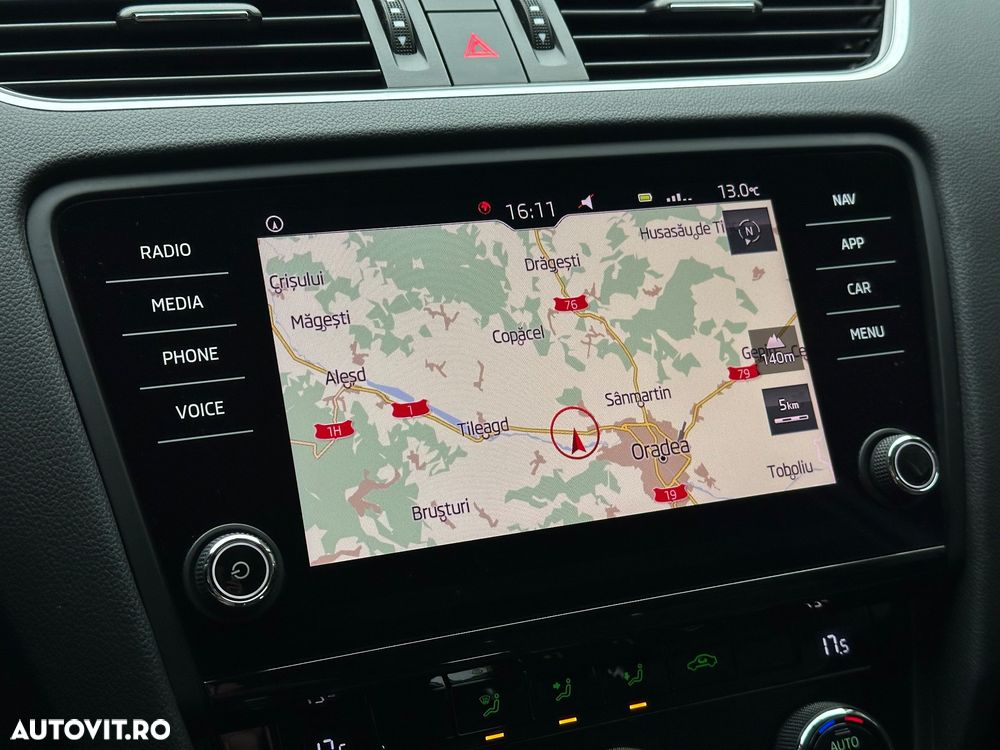 Skoda Octavia 1.5 TSI e-TEC DSG Edition - 12