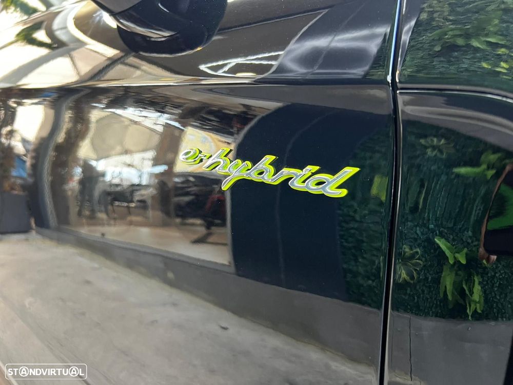 Porsche Panamera Sport Turismo 4 E-Hybrid Platinum Edition PDLS - 60