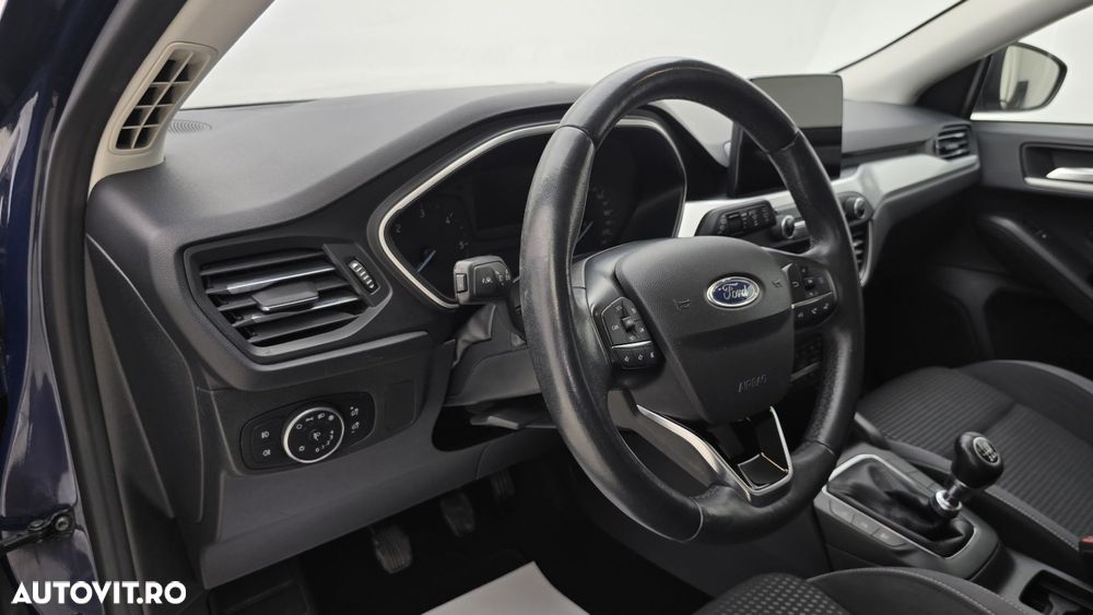 Ford Focus 1.5 EcoBlue Trend - 13