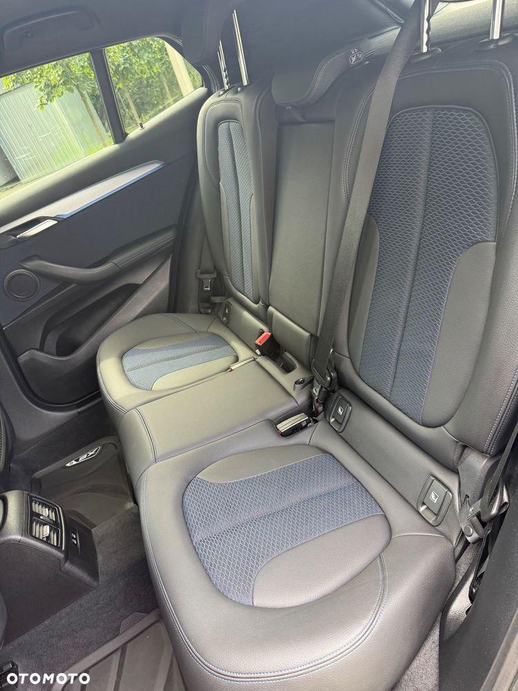BMW X2 sDrive18i Advantage - 20