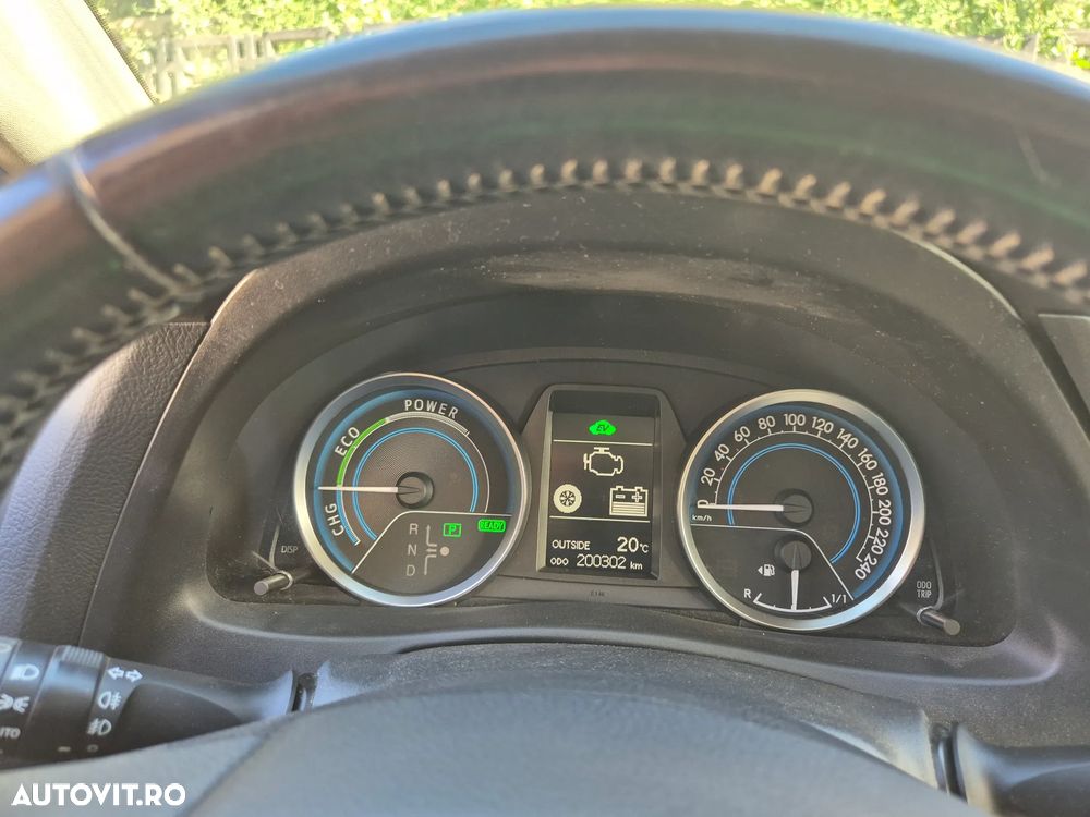 Toyota Auris - 10