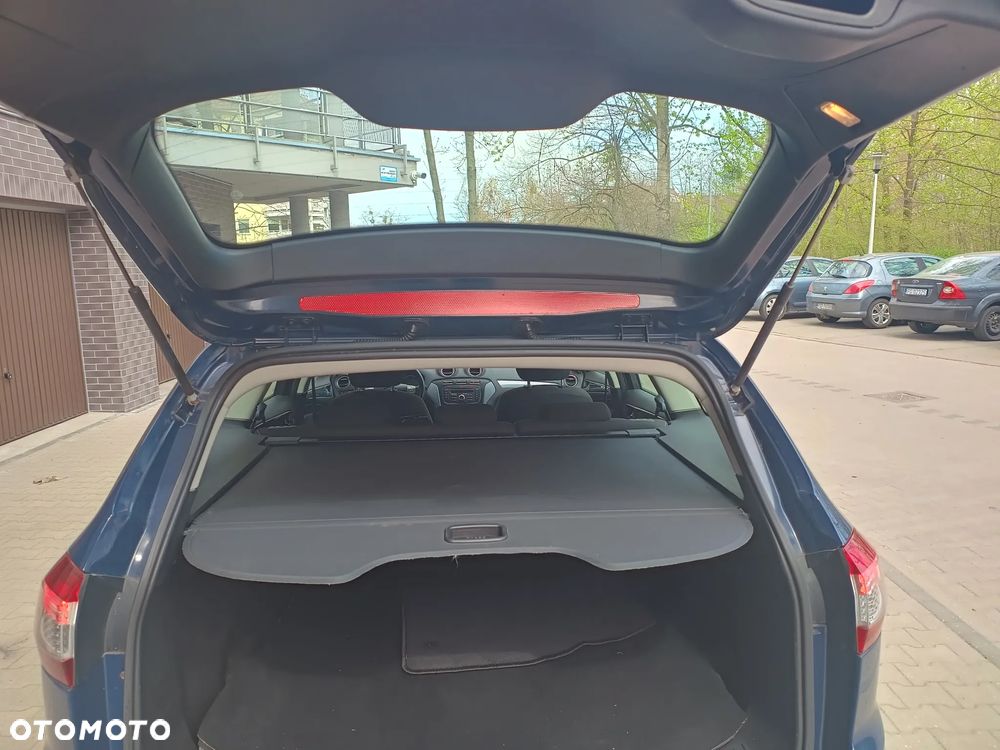 Ford Mondeo 2.0 TDCi Silver X - 8