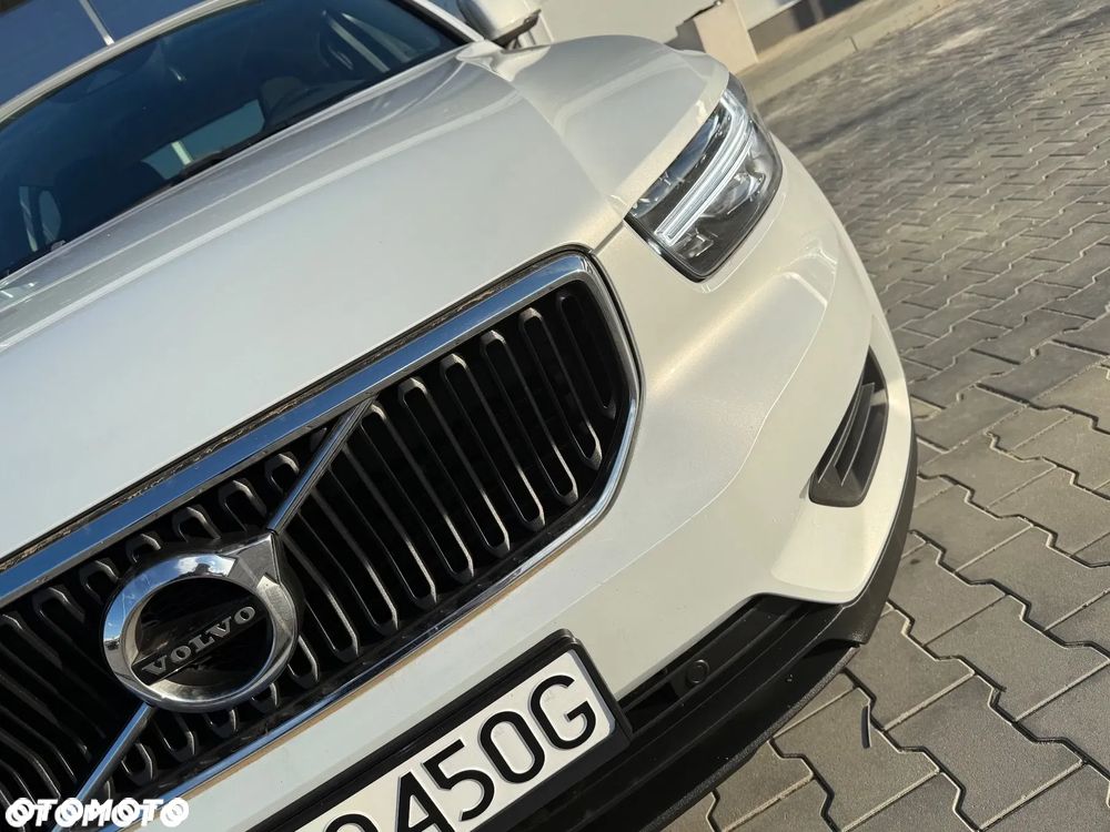 Volvo XC 40 T2 Momentum Core - 14