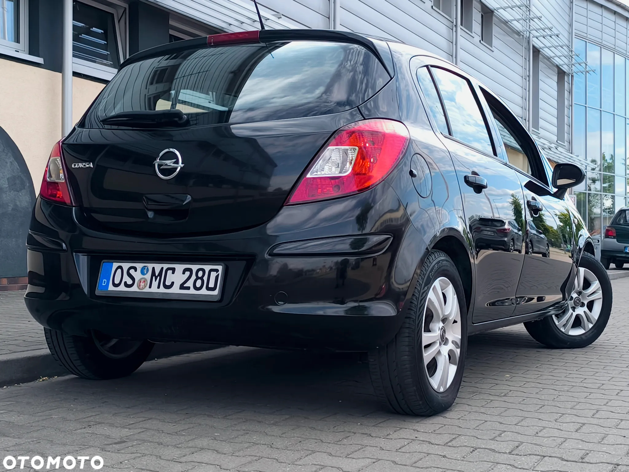 Opel Corsa 1.2 16V Enjoy - 3