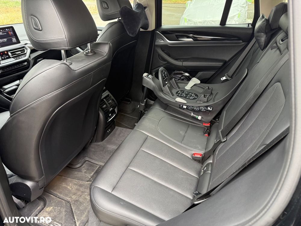 BMW X3 xDrive20i AT MHEV - 8
