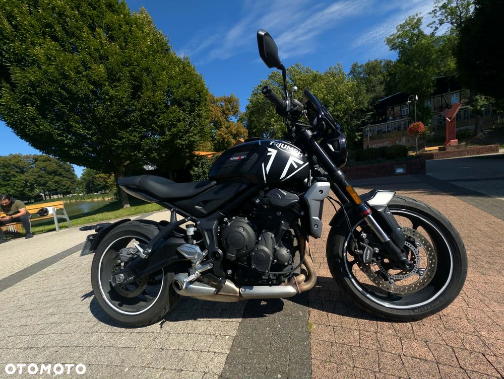 Triumph Trident - 4