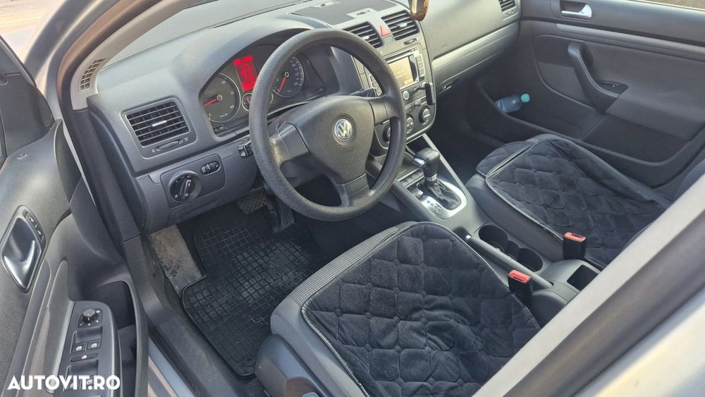 Volkswagen Golf 1.9 TDI DSG DPF Comfortline - 6