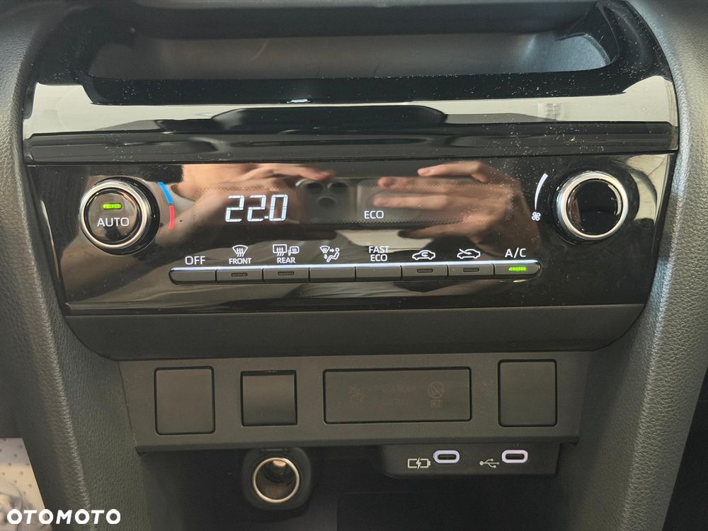 Toyota Yaris - 21