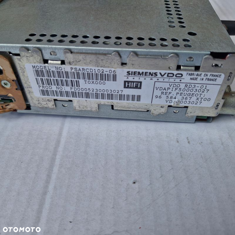 PEUGEOT 1007 RADIO 96584367XT RCD102-06 - 3