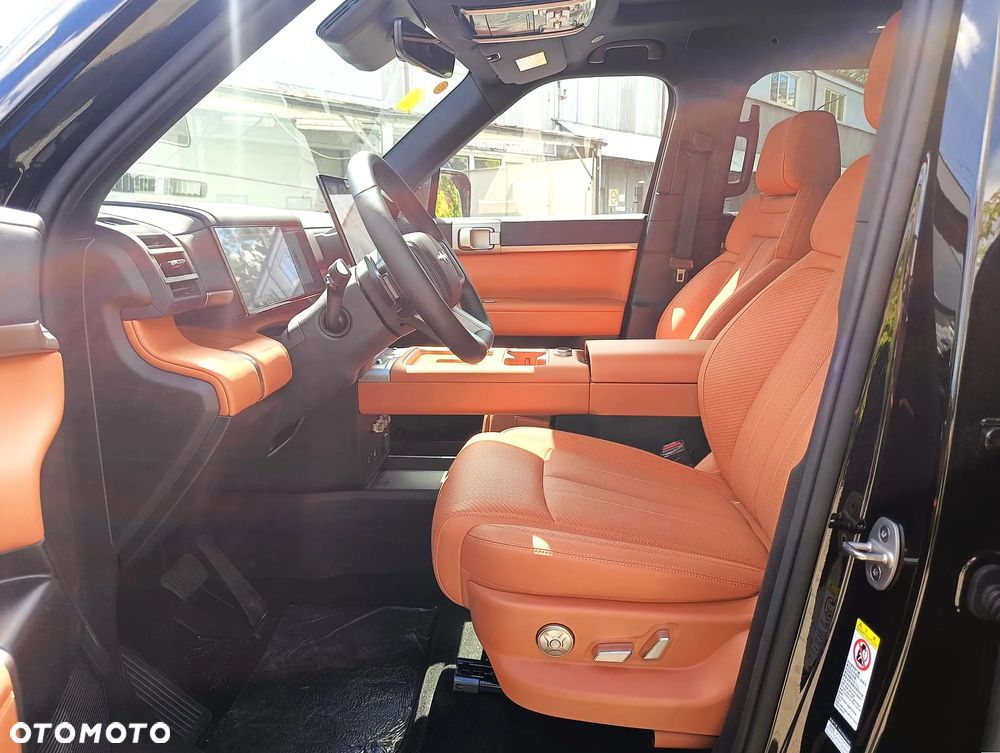 BYD Leopard 7 - 13