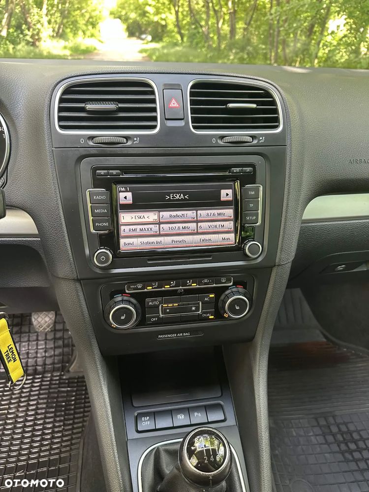 Volkswagen Golf 1.4 TSI Highline - 14