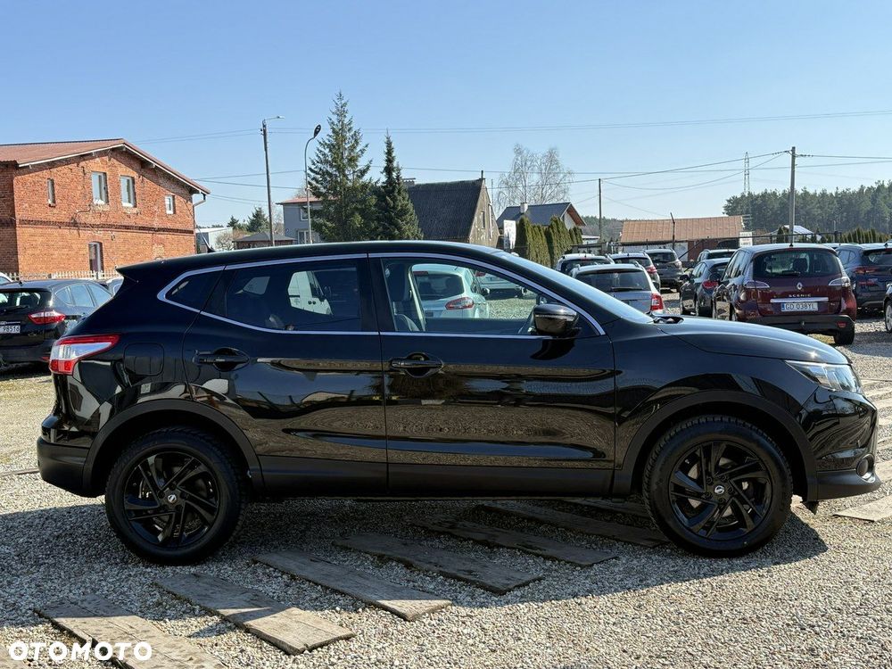 Nissan Qashqai - 14