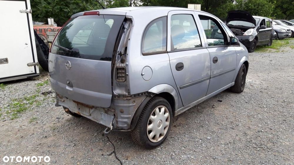 Części Opel Meriva 1.6 8V benzyna  hatchback 5-drzwi - 4