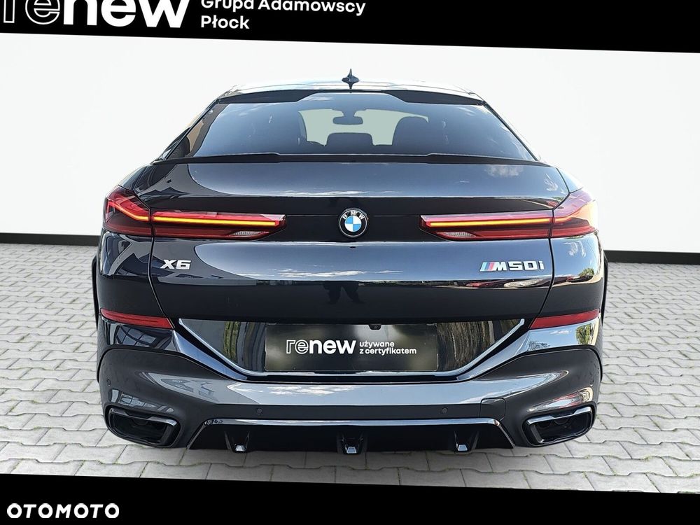 BMW X6 M50i - 11