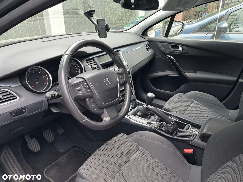 Peugeot 508 HDi FAP 140 Active - 6