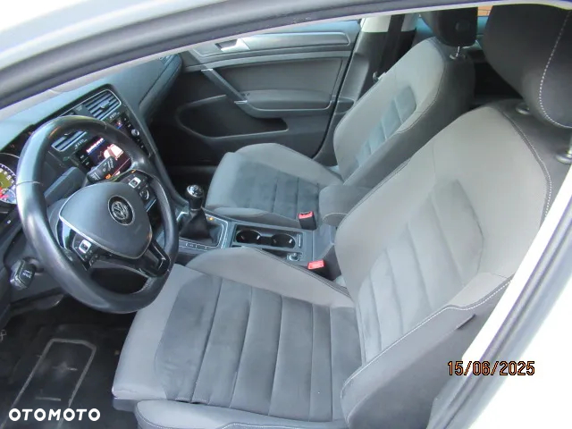 Volkswagen Golf VII 1.6 TDI BMT Comfortline - 25