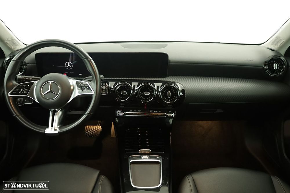 Mercedes-Benz A 200 Standard - 8