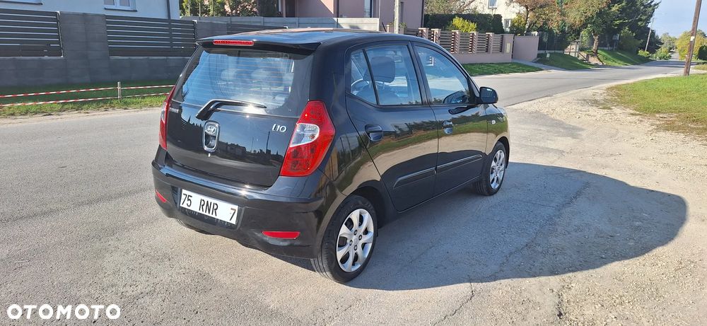 Hyundai i10 - 11