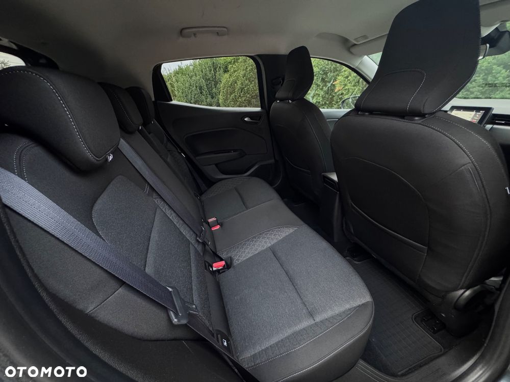 Renault Clio TCe 100 INTENS - 27