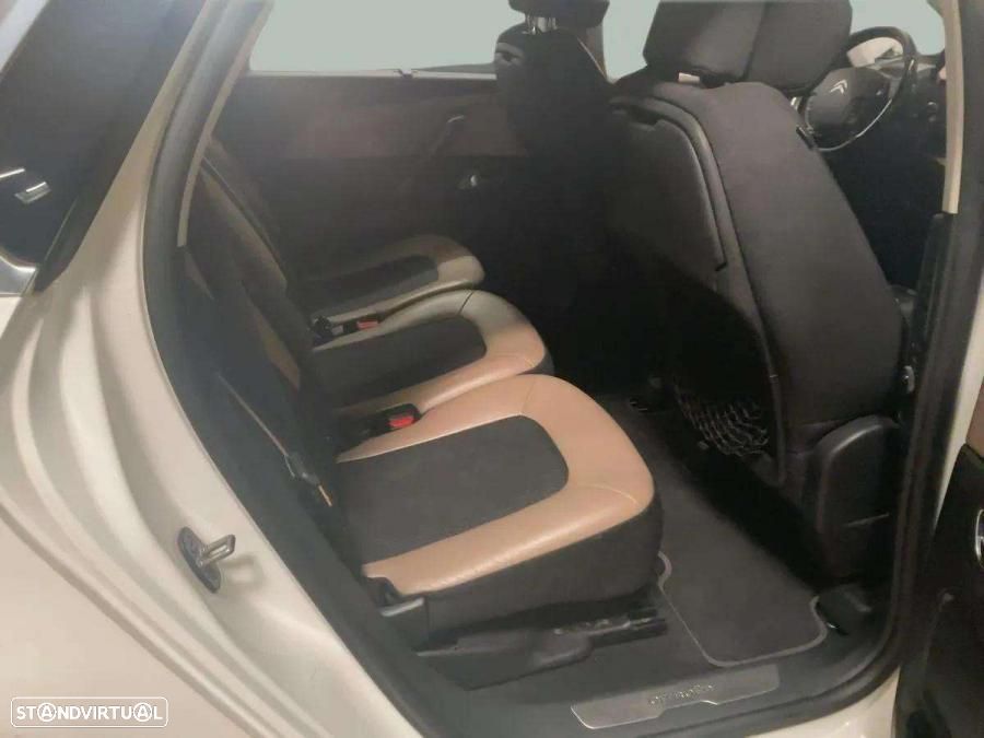 Citroën C4 Picasso 1.6 e-HDi Exclusive ETG6 - 11