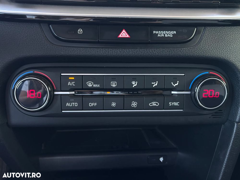 Kia Pro Ceed 1.5 T-GDI 7DCT GT Line - 24