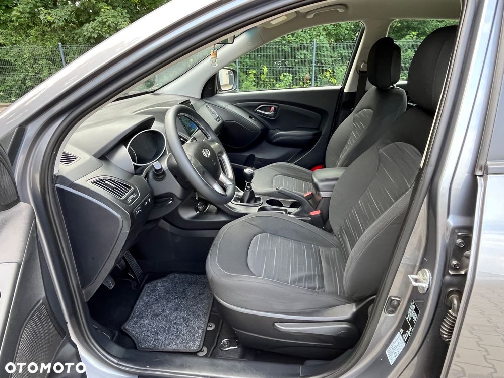 Hyundai ix35 1.6 2WD blue Style - 10