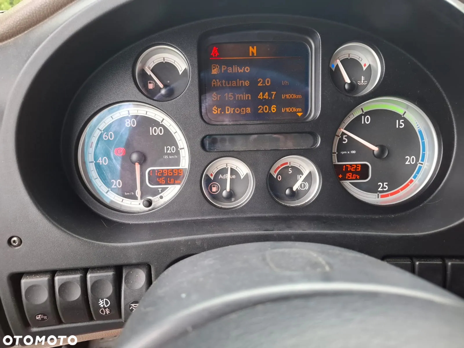 DAF XF 105.460 - 16