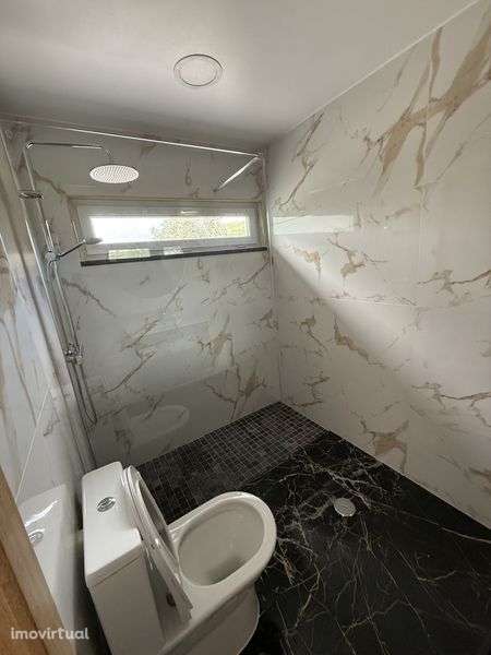 Alugo moradia t2 com jardiim - Grande imagem: 4/8