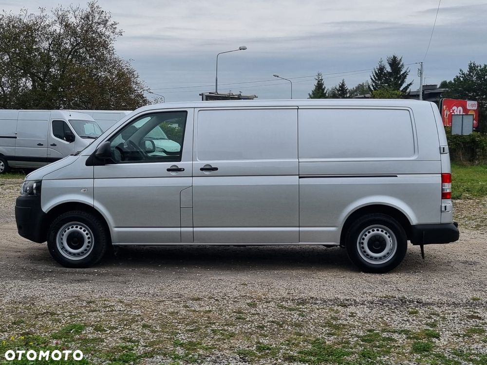 Volkswagen Transporter - 9