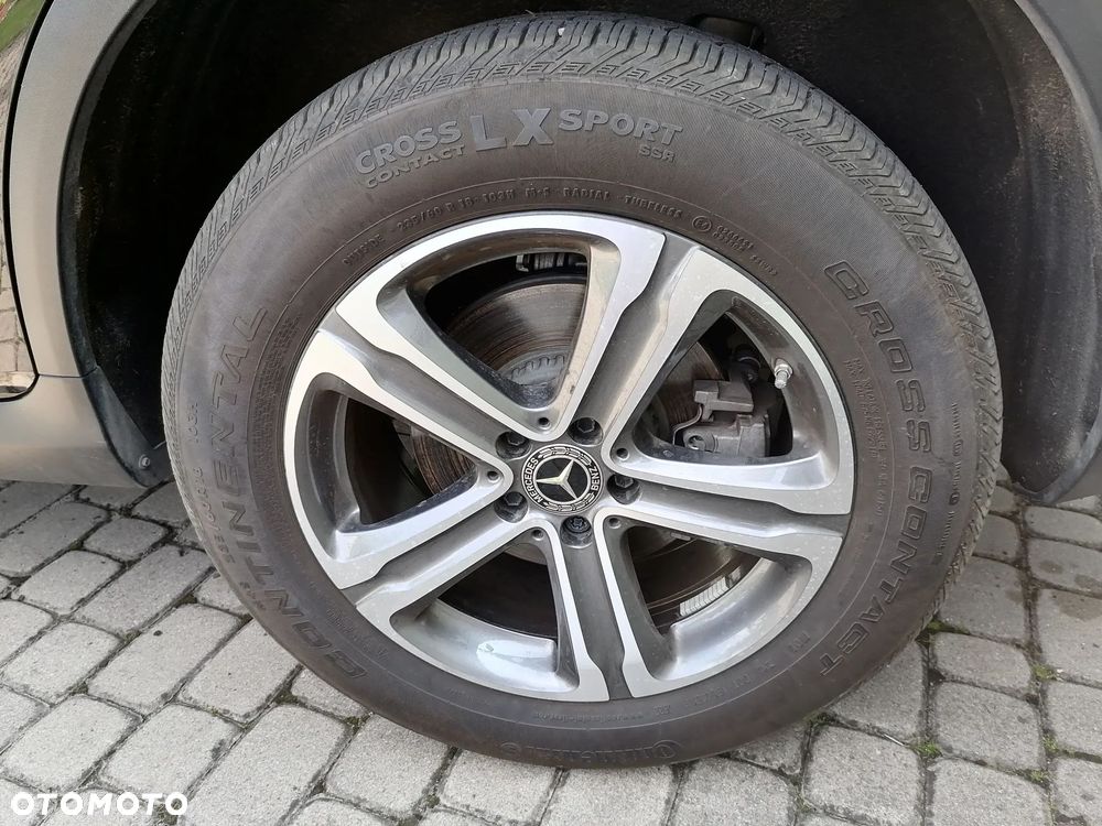 Mercedes-Benz GLC 300 4-Matic - 23